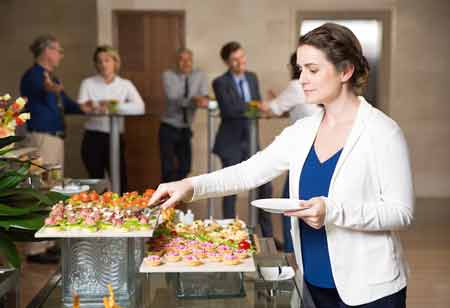 The Benefits of Hiring Expert Catering Services