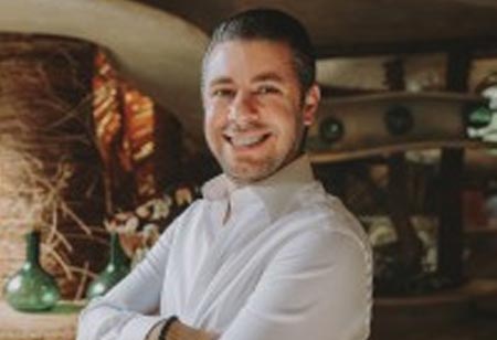 Javier Luna, Director of Hotel Operations - COO, AZULIK | Hospitality Business Review